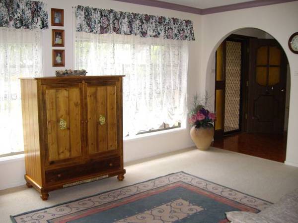 Perfect Family Home Picture 2