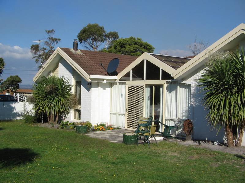 Country Position in Town Picture 2