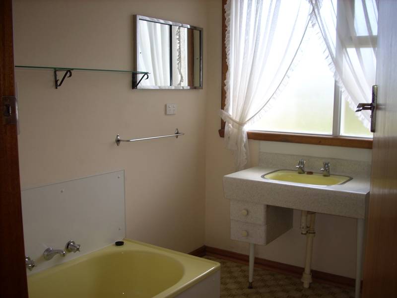 Keep The Kids In Picture 3