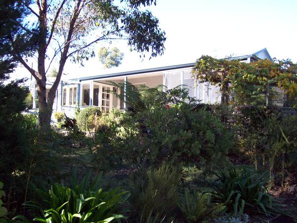 Serenity in the Bush Picture 1