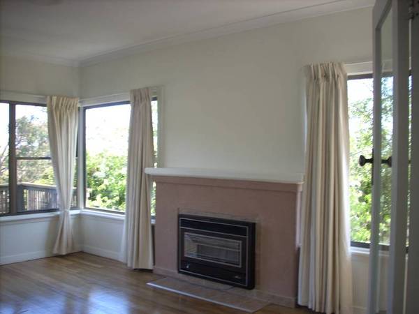 Location! Location! Location! Picture Location! Location! Location! Picture