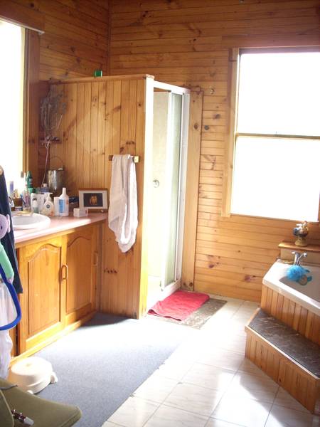 Lovely Latrobe Picture 2