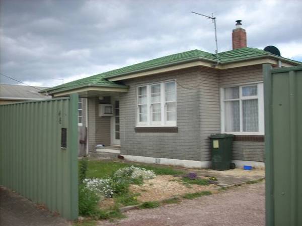 Central Location Picture 1