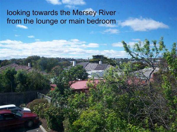 Unit Off Victoria Parade Picture