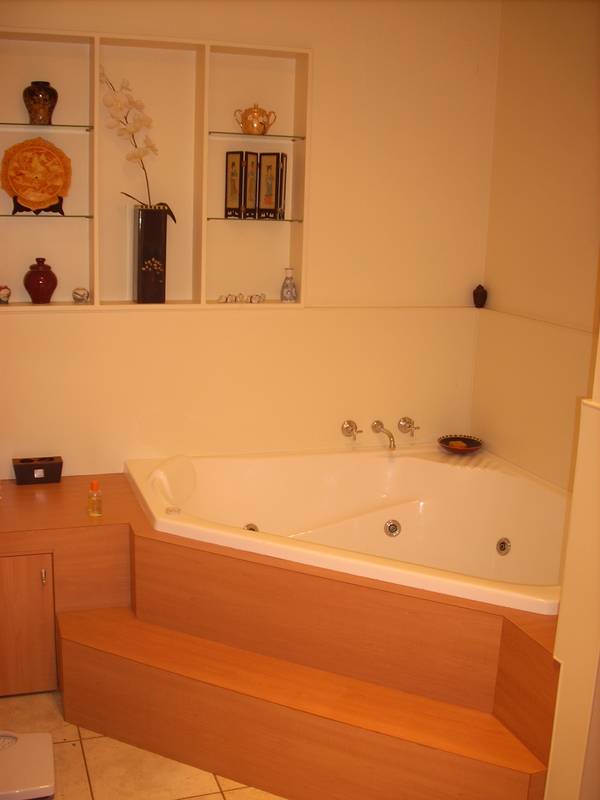 Live In Luxury With Views! Picture Live In Luxury With Views! Picture