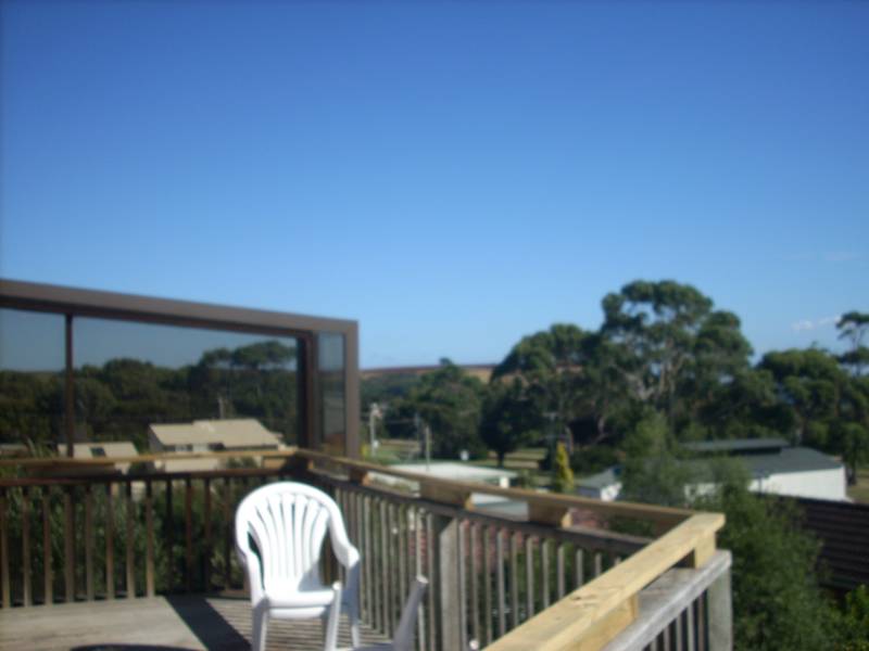 Watch the Sun Set Over the Sea Picture