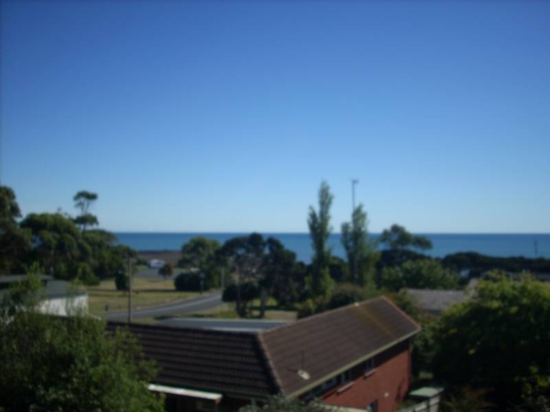 Watch the Sun Set Over the Sea Picture