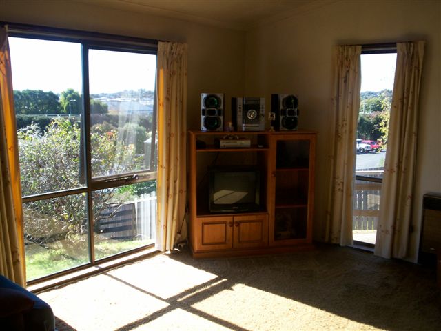 Villa Unit - A Real Sun Catcher Picture 3