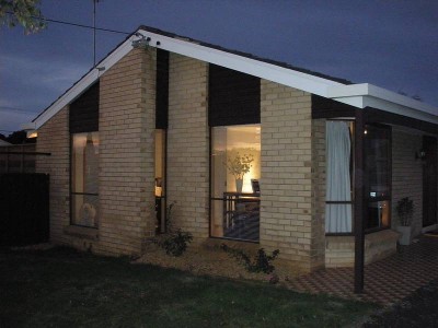 Walk to Victoria Parade Picture