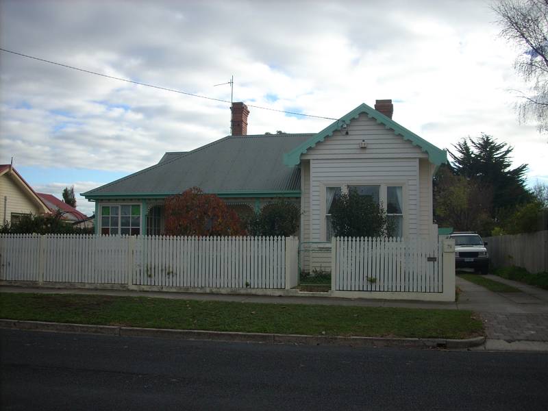 City Living at its Best Picture