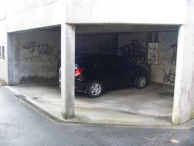 Offices Available Picture 3