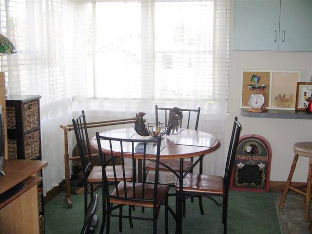 Look!!! Only $185,000 Picture 3