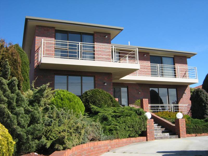 PICTURE PERFECT ..... Your new home by the sea Picture 1