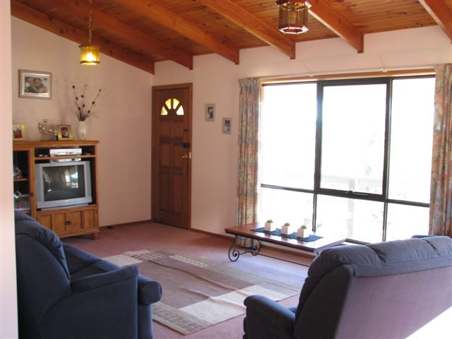 ONE LOOK WILL DO!!! Picture 2