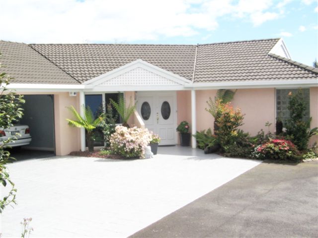 FOR THE DISCERNING BUYER IN DEVONPORT Picture 1