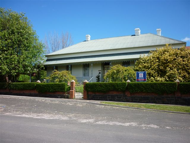 Historic Home in Deloraine Picture 1