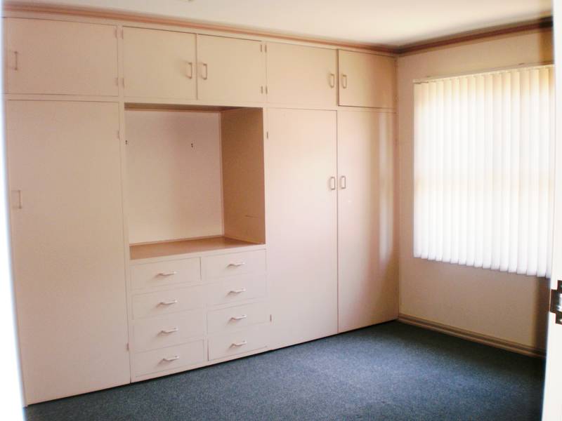 Close to Town Picture 2