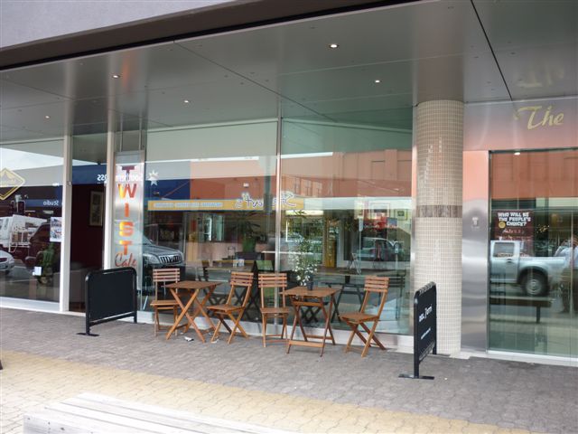 Twist Restaurant - Devonport CBD Picture 2