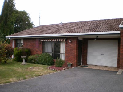 Separate Unit - Good Location Picture Separate Unit - Good Location Picture