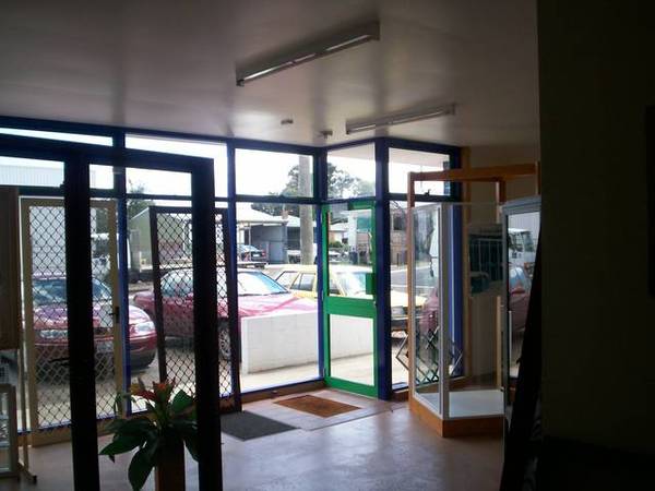 Aluminium Window Fabrication Picture 2
