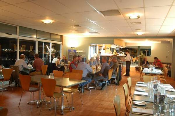 Absolute Water Frontage Picture 2