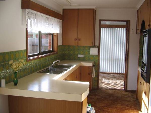 As Bright as the Morning Sunshine Picture 3