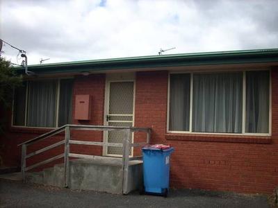 Latrobe Unit Picture