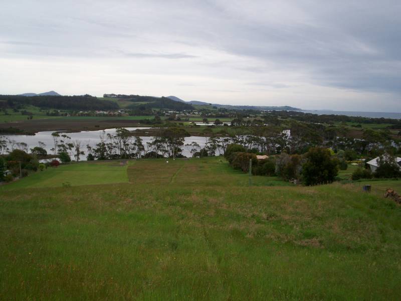 Breath taking Sea, Coastal & River Views from large block of 4003m2 Picture 3