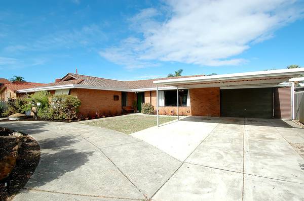 Priced to Please !!! Picture 1