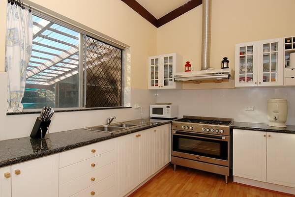 SPOIL YOURSELF!! Picture 2