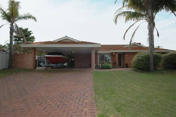 5 + 3 + 2 + 3 + Pool + Spa = Happy Granny! Picture 2