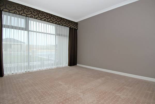 PRESENTED TO PLEASE!!! Picture 2