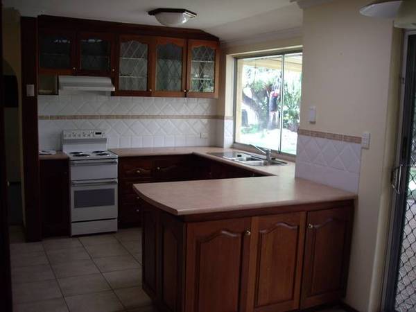 OPEN: 9/10/08 @ 4.30PM Picture