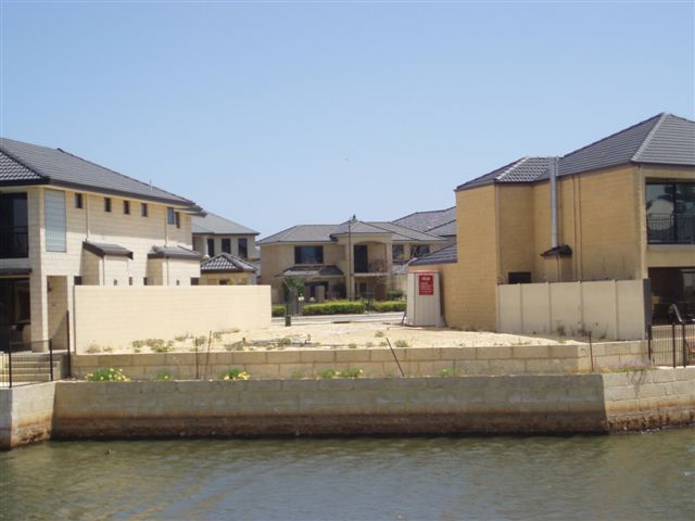 BIG WHERE IT COUNTS!! Picture 1