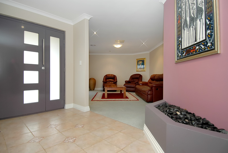 PRICED TO PLEASE!! Picture 2