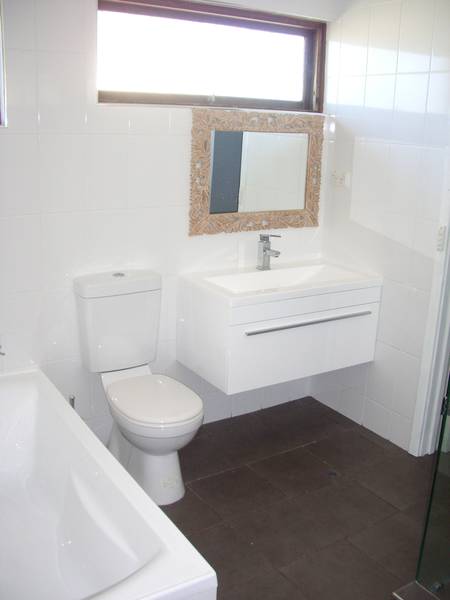 BREAK LEASE !!! BE QUICK Picture BREAK LEASE !!! BE QUICK Picture