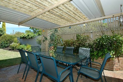 DELUXE DUPLEX! Picture