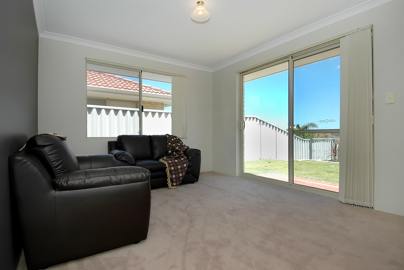 YOUNG & FUNKY !! Picture 2