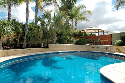 Let Me Entertain You!! Picture