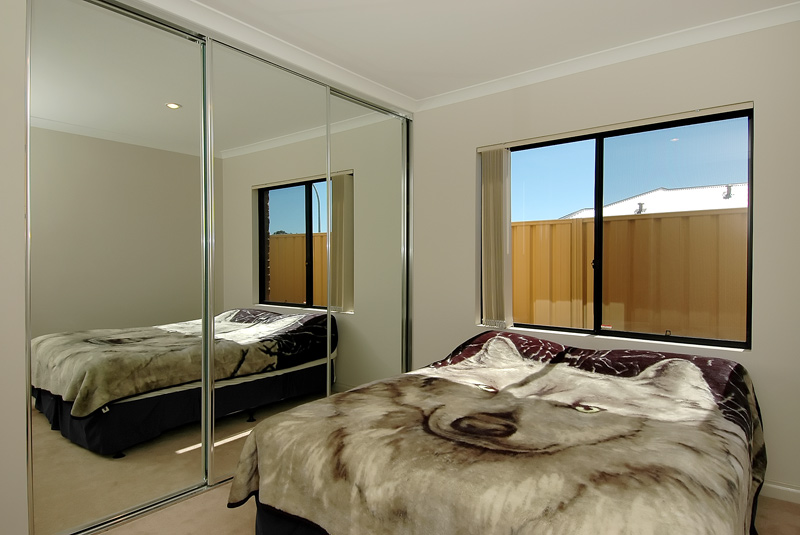 A Smarter Starter!!
Priced to Please your pocket! Picture