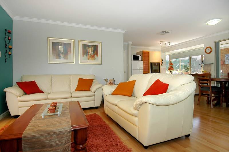 A REAL DELIGHT!! Picture 3