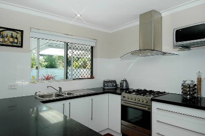 QUALITY RENO!! PRICED TO PLEASE! Picture