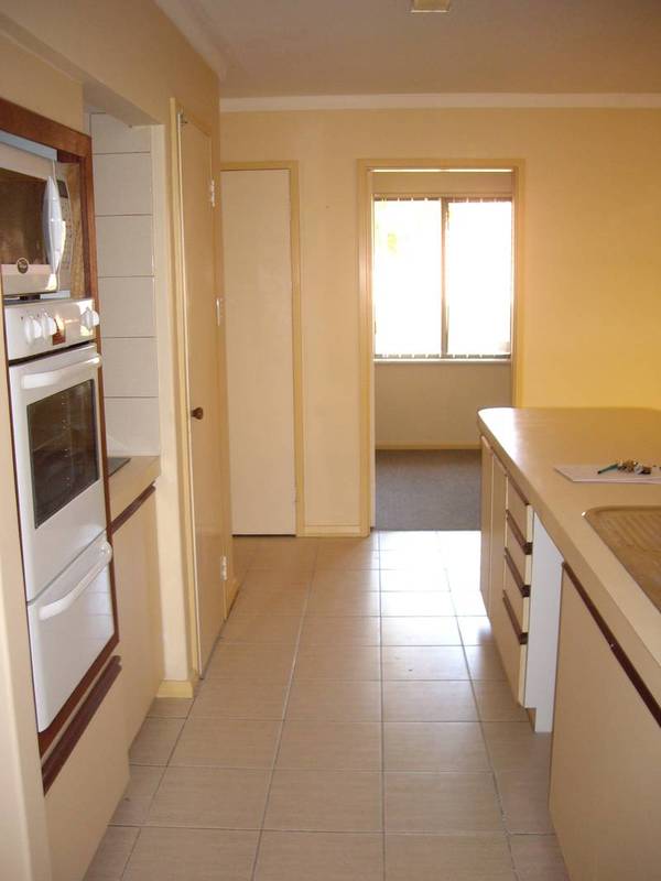 AVAILABLE NOW!! Picture 2