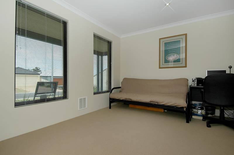 STYLISH!!! Picture 3