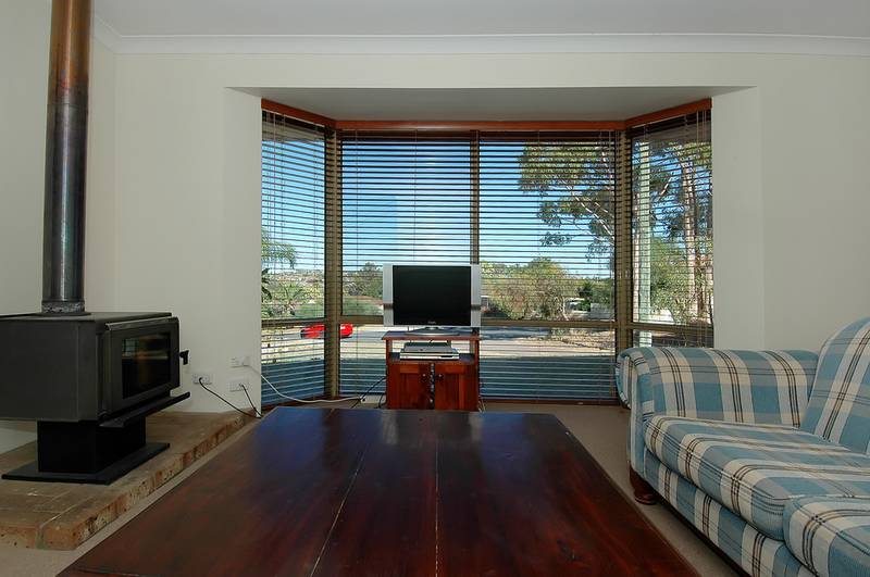 Sizzling Hot Value! Picture 3