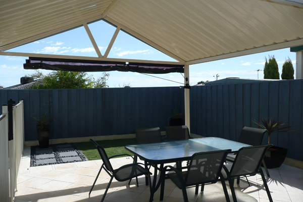 NEW TO MARKET!! Picture 3