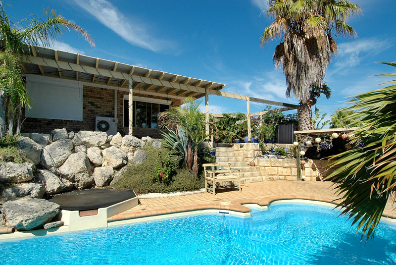 NEST OR INVEST Picture 2