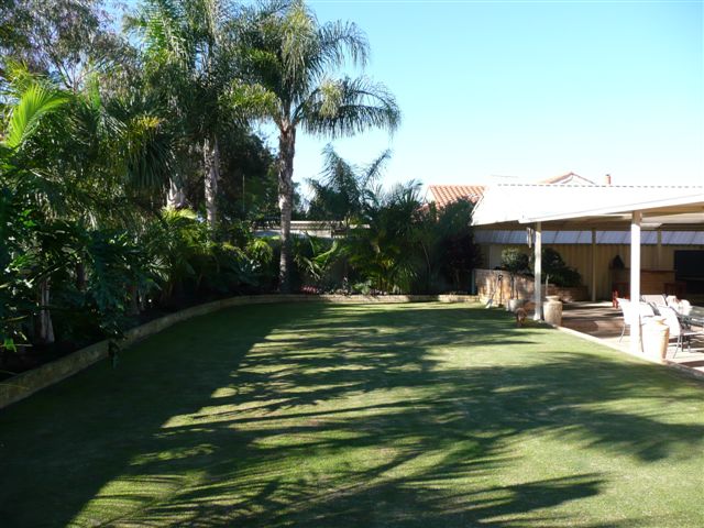 VALUE ADDED - LAKES ESTATE!!!! Picture 2