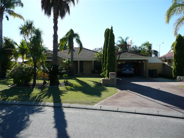 VALUE ADDED - LAKES ESTATE!!!! Picture 3