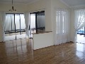 LARGE FAMILY HOME
IN 